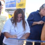 Prefeita assina ordem de serviço para pavimentação asfáltica e drenagem no bairro Juvenal Uchôa com investimento de R$ 3,1 milhões