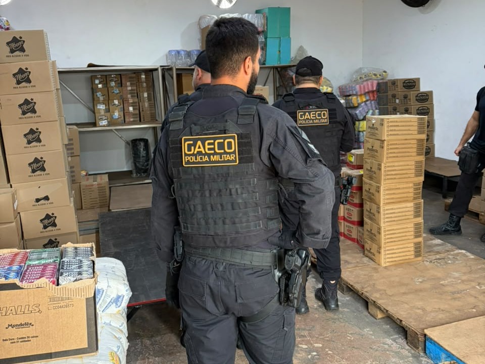 Operação investiga policiais penais suspeitos de levar drogas e celulares para presídio em Dourados