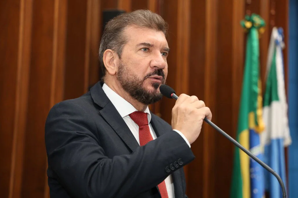 Senado aprova fim da escala 6x1 com dois dias de descanso por semana