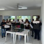 Secretaria da Mulher realiza curso de Artesanato em Linha Fina para mulheres do Distrito Debrasa