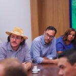 Prefeita Municipal Marcia Amaral se reuniu na tarde desta terça-feira (18), com o Governador onde foi apresentado o planejamento de pavimentação dos municípios.